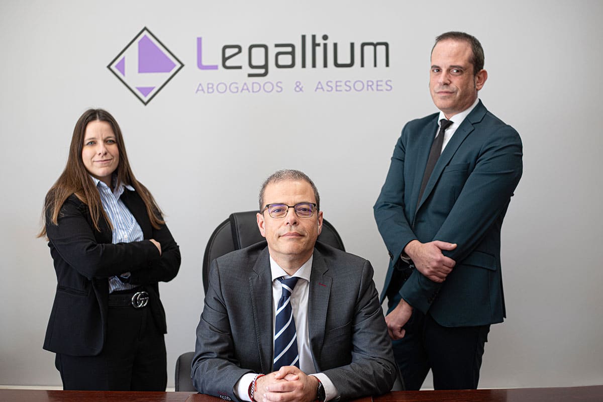 Legaltim equipo de abogados y asesores